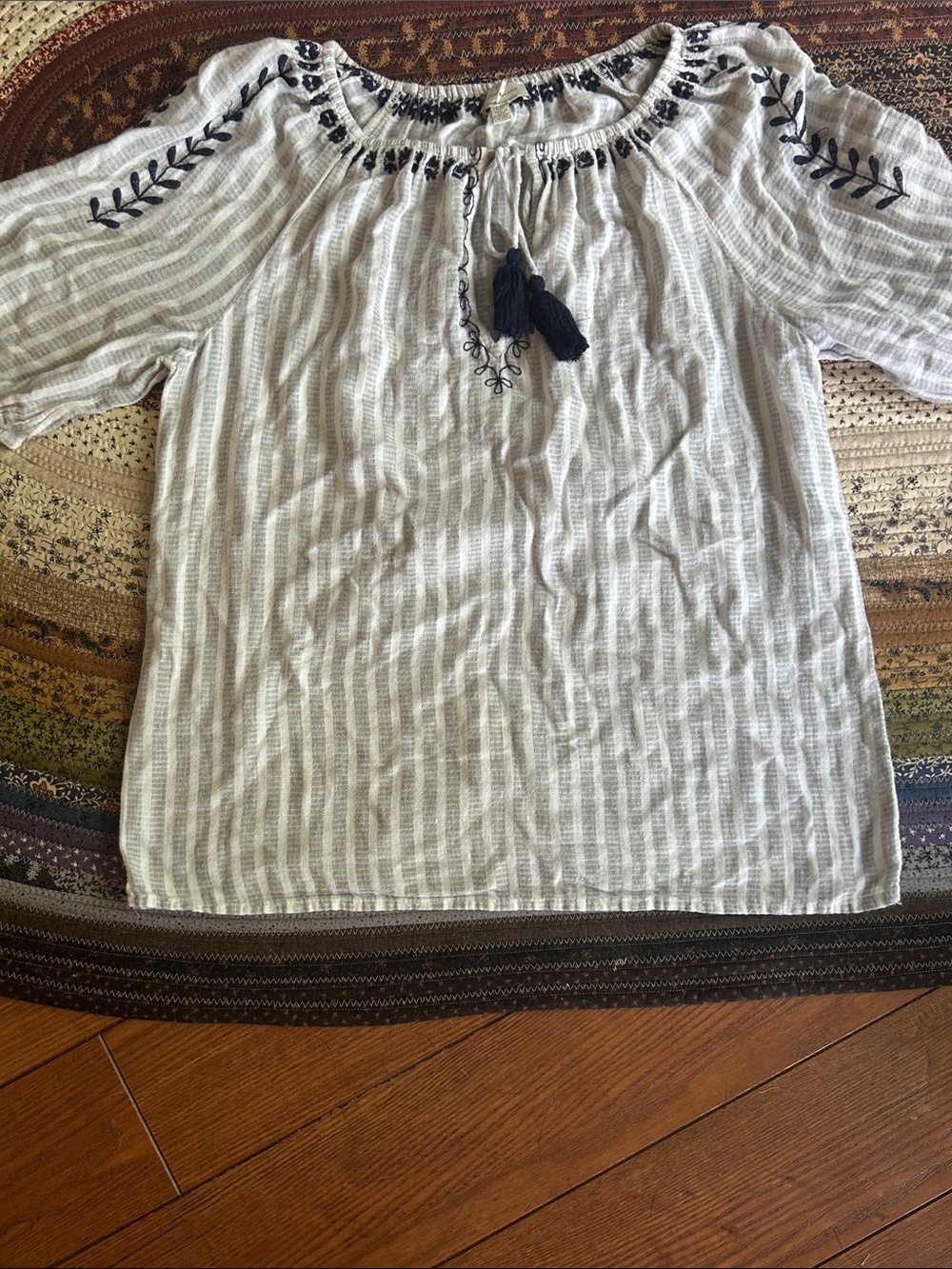 Lucky Brand top